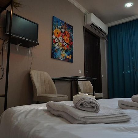 Cozy Flat In Center Of Tbilisi Apartman Kültér fotó