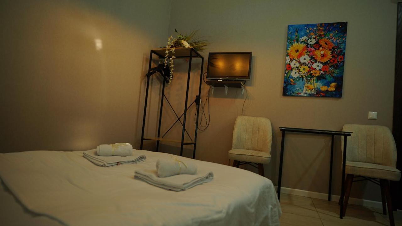 Cozy Flat In Center Of Tbilisi Apartman Kültér fotó
